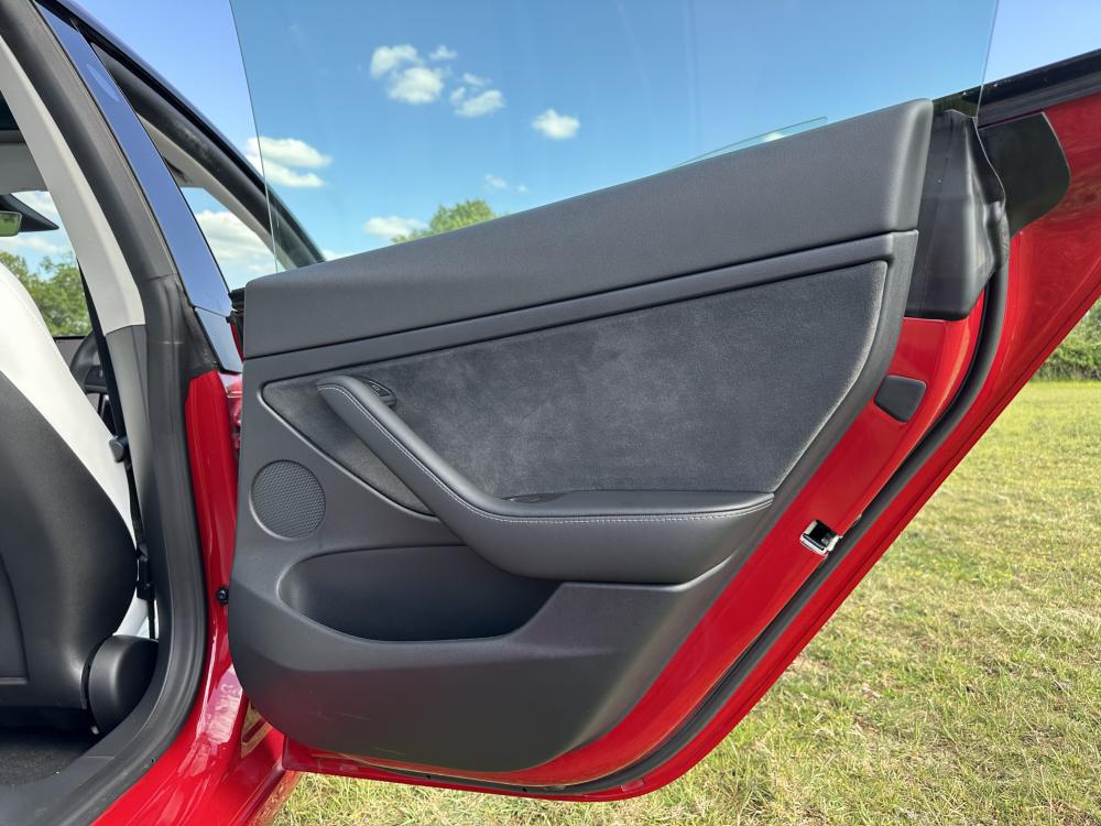 Tesla Model 3 (Dual Motor) Long Range Saloon 4dr Electric Auto 4WDE (346 ps)