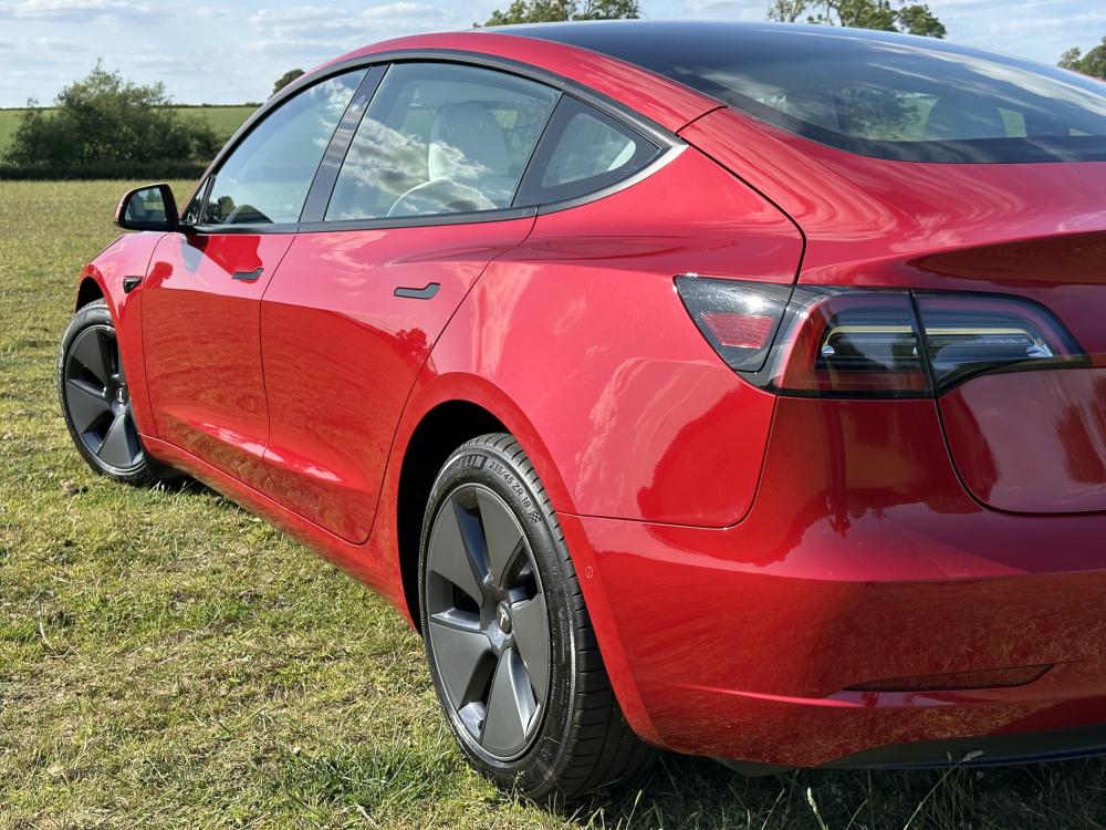 Tesla Model 3 (Dual Motor) Long Range Saloon 4dr Electric Auto 4WDE (346 ps)