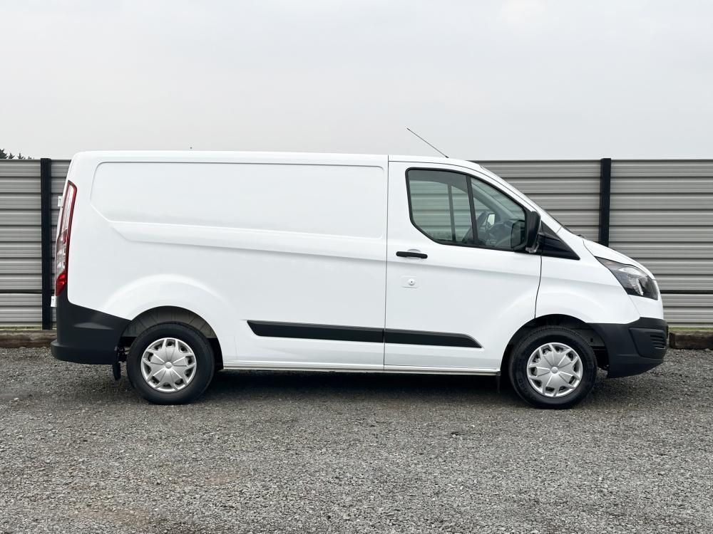 Ford Transit Custom 2.2 TDCi 270 ECOnetic Panel Van 5dr Diesel Manual L1 H1 (162 g/km, 98 bhp)