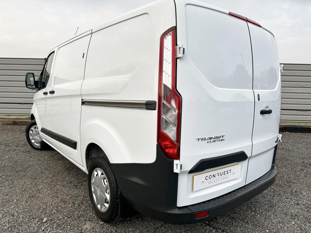 Ford Transit Custom 2.2 TDCi 270 ECOnetic Panel Van 5dr Diesel Manual L1 H1 (162 g/km, 98 bhp)