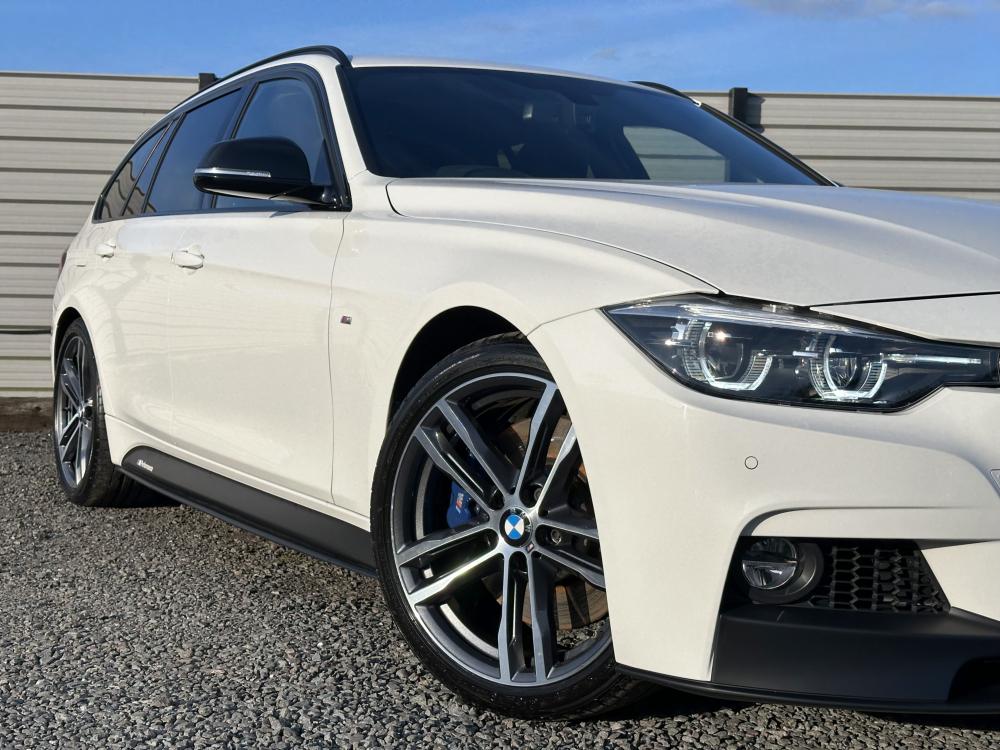 BMW 3 Series 3.0 340i M Sport Shadow Edition Touring 5dr Petrol Auto Euro 6 (s/s) (326 ps)