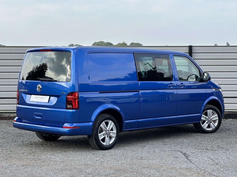 Volkswagen e-Transporter e 110 37.3kWh Advance Crew Van Double Cab 5dr Electric Auto LWB (110 ps)