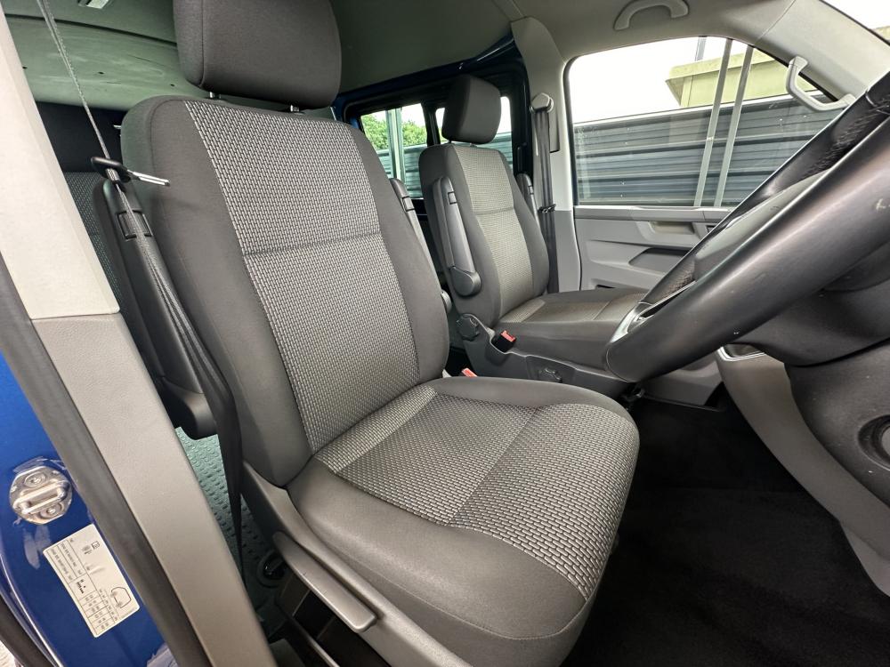 Volkswagen e-Transporter e 110 37.3kWh Advance Crew Van Double Cab 5dr Electric Auto LWB (110 ps)