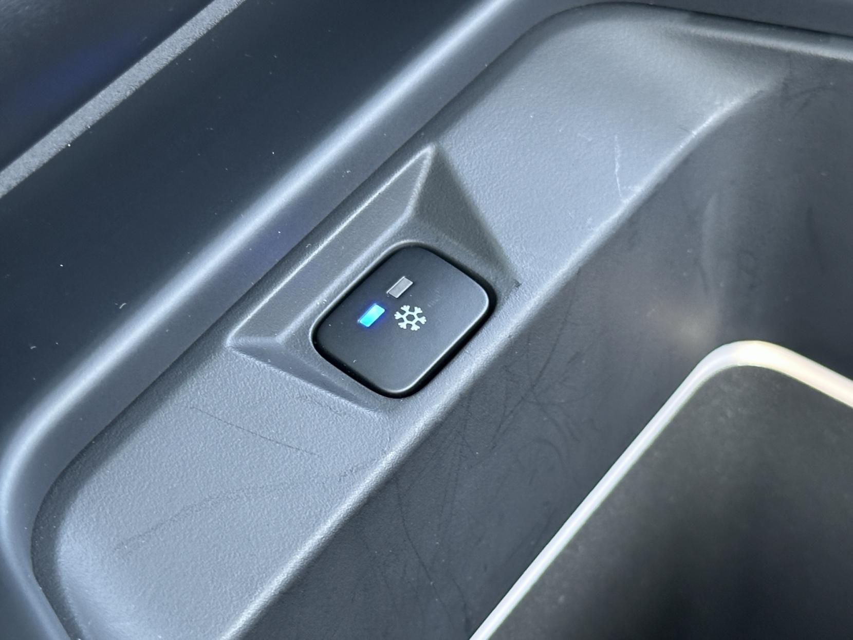 Land Rover Defender 110 3.0 D300 MHEV 75th Limited Edition SUV 5dr Diesel Auto 4WD Euro 6 (s/s) (300 ps)