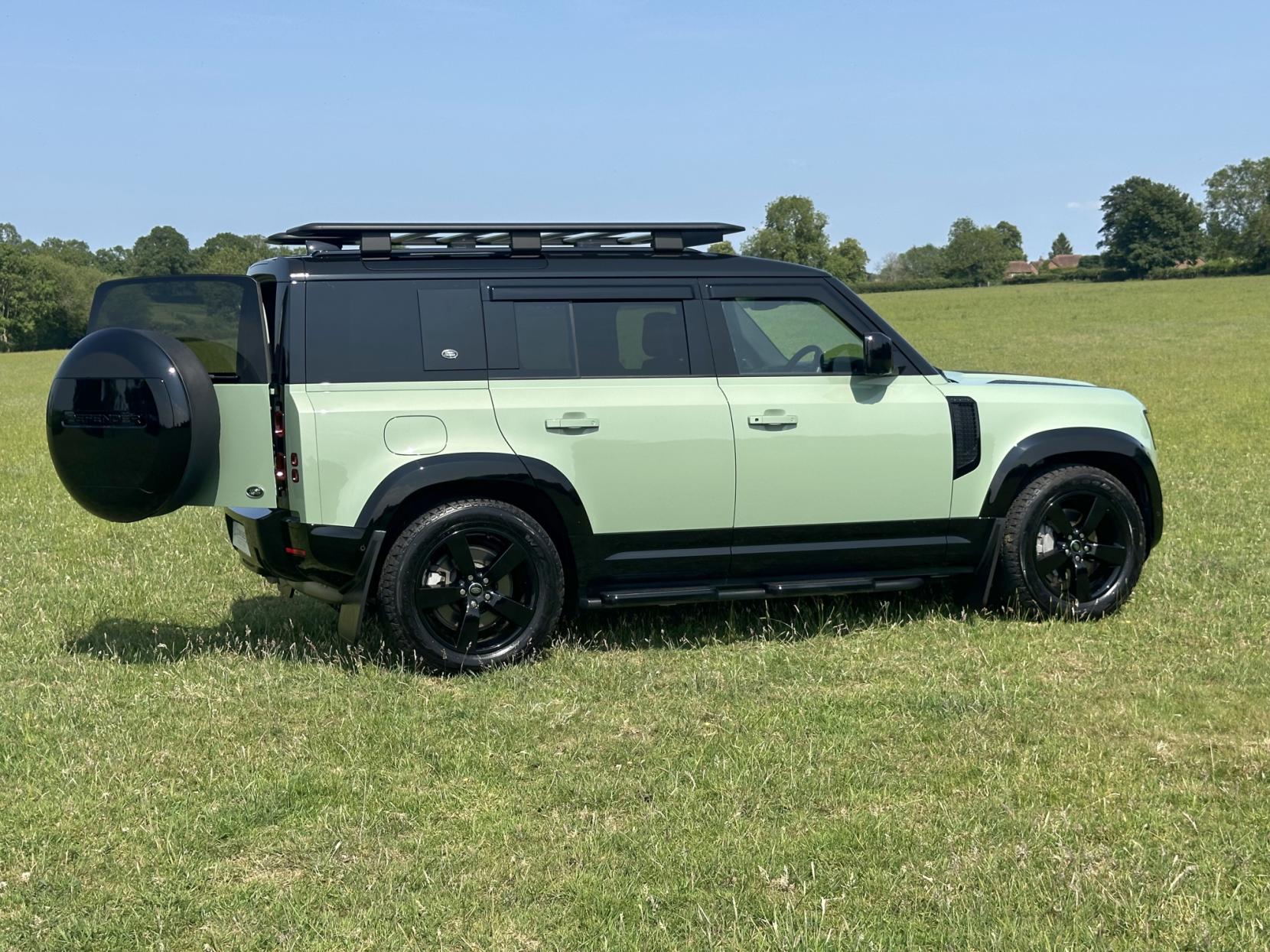 Land Rover Defender 110 3.0 D300 MHEV 75th Limited Edition SUV 5dr Diesel Auto 4WD Euro 6 (s/s) (300 ps)