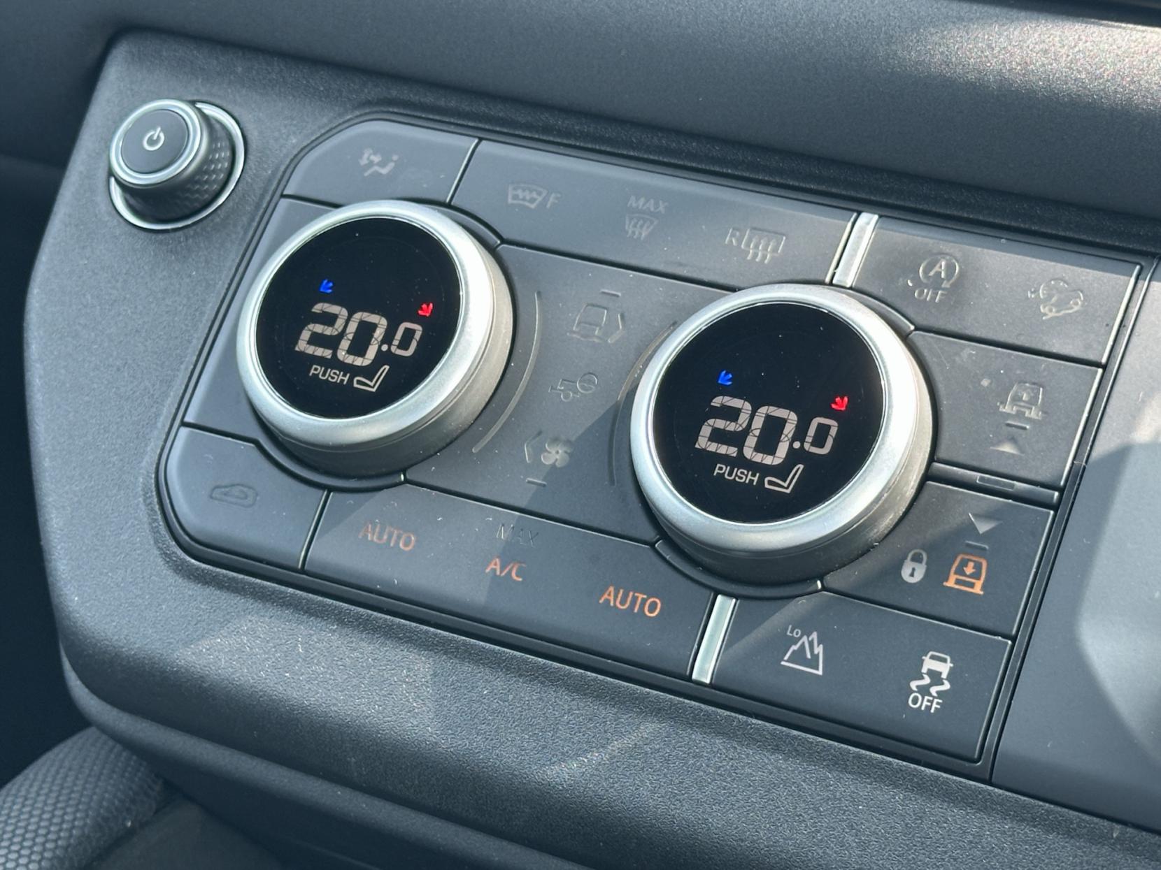 Land Rover Defender 110 3.0 D300 MHEV 75th Limited Edition SUV 5dr Diesel Auto 4WD Euro 6 (s/s) (300 ps)