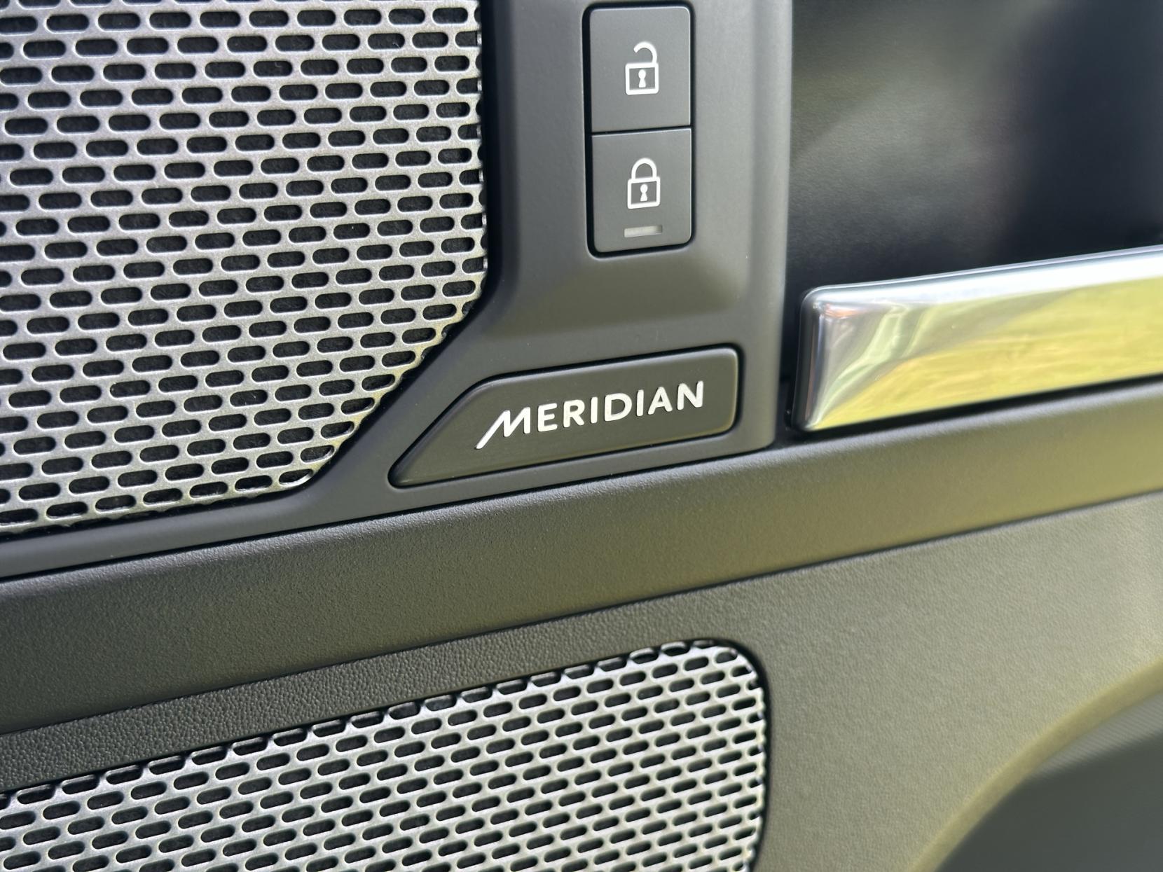 Land Rover Defender 110 3.0 D300 MHEV 75th Limited Edition SUV 5dr Diesel Auto 4WD Euro 6 (s/s) (300 ps)