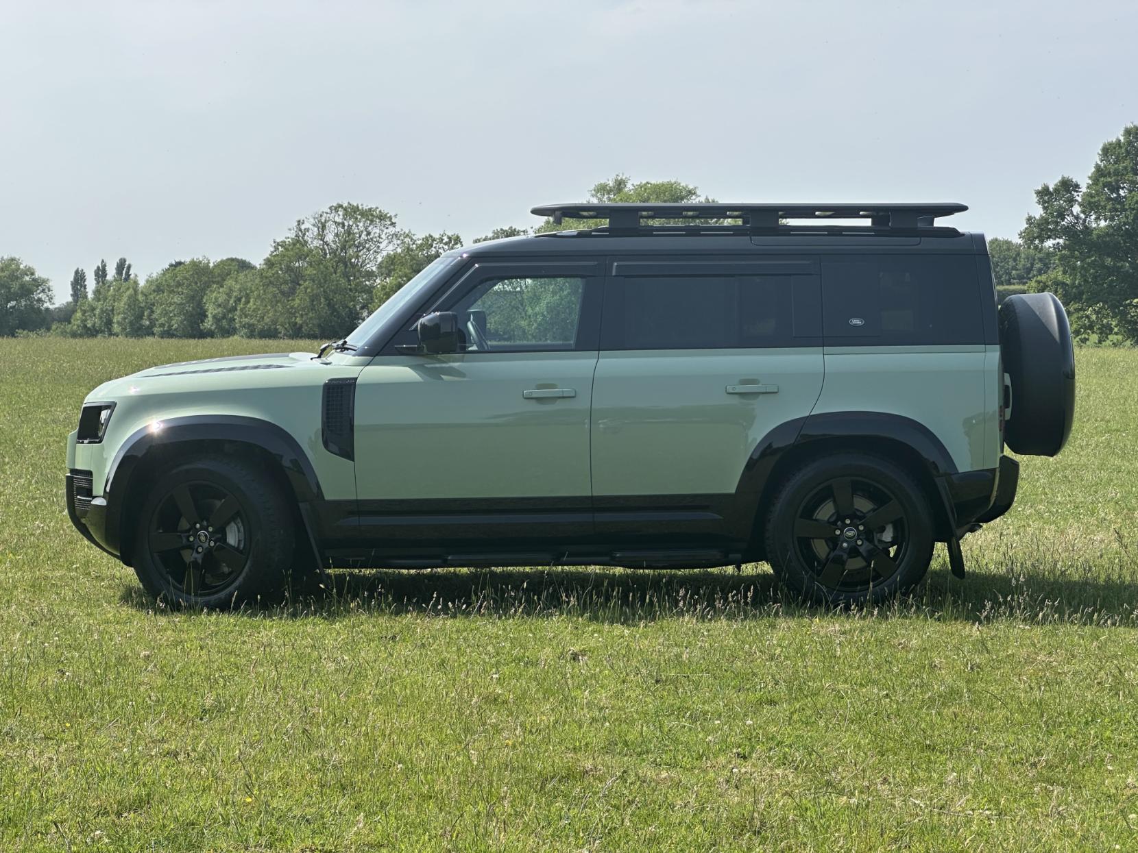 Land Rover Defender 110 3.0 D300 MHEV 75th Limited Edition SUV 5dr Diesel Auto 4WD Euro 6 (s/s) (300 ps)