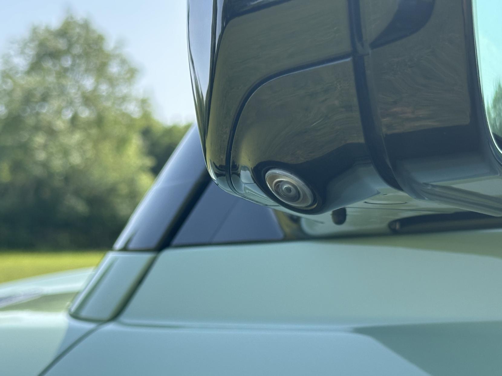 Land Rover Defender 110 3.0 D300 MHEV 75th Limited Edition SUV 5dr Diesel Auto 4WD Euro 6 (s/s) (300 ps)