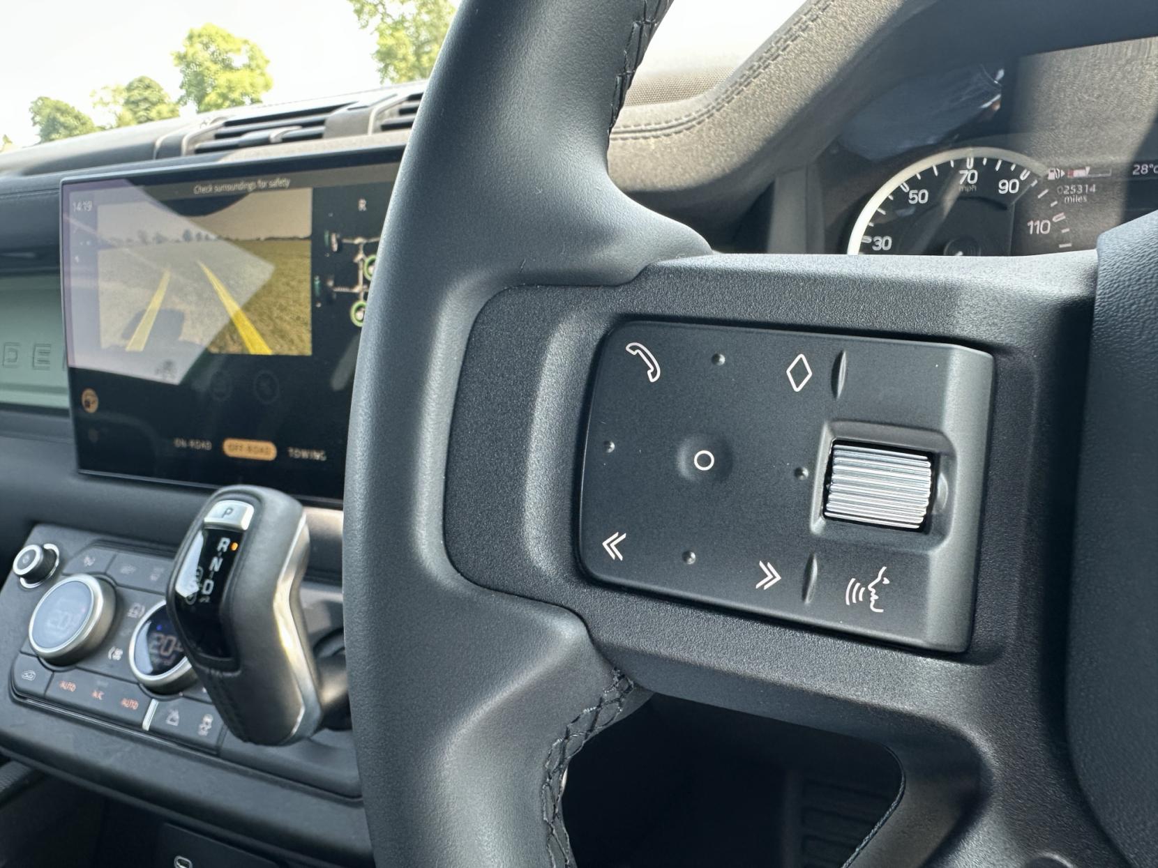 Land Rover Defender 110 3.0 D300 MHEV 75th Limited Edition SUV 5dr Diesel Auto 4WD Euro 6 (s/s) (300 ps)