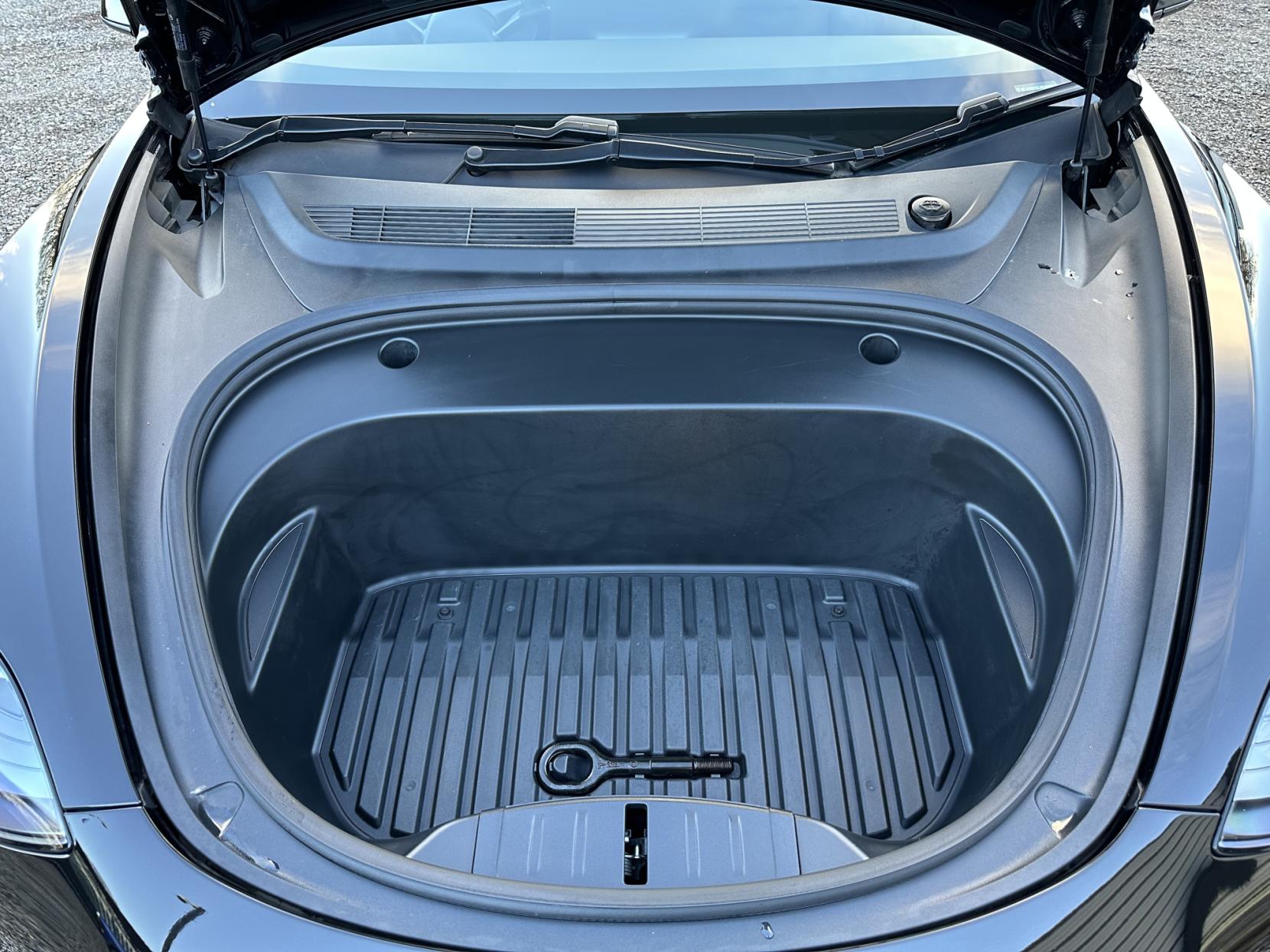 Tesla Model 3 (Dual Motor) Performance Saloon 4dr Electric Auto 4WDE (Performance Upgrade) (449 bhp)