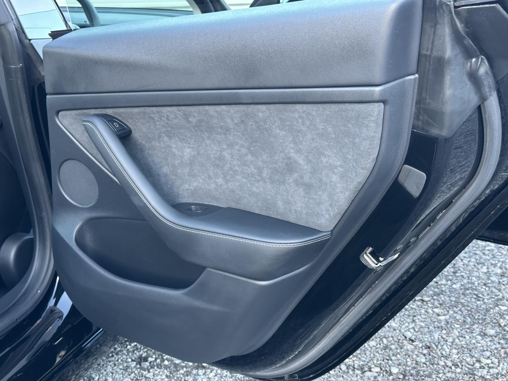 Tesla Model 3 (Dual Motor) Performance Saloon 4dr Electric Auto 4WDE (Performance Upgrade) (449 bhp)