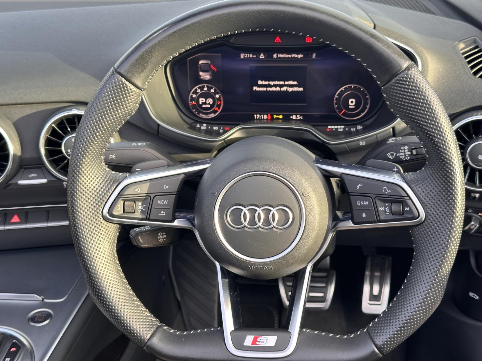 Audi TT 2.0 TFSI 40 Black Edition Roadster 2dr Petrol S Tronic Euro 6 (s/s) (197 ps)