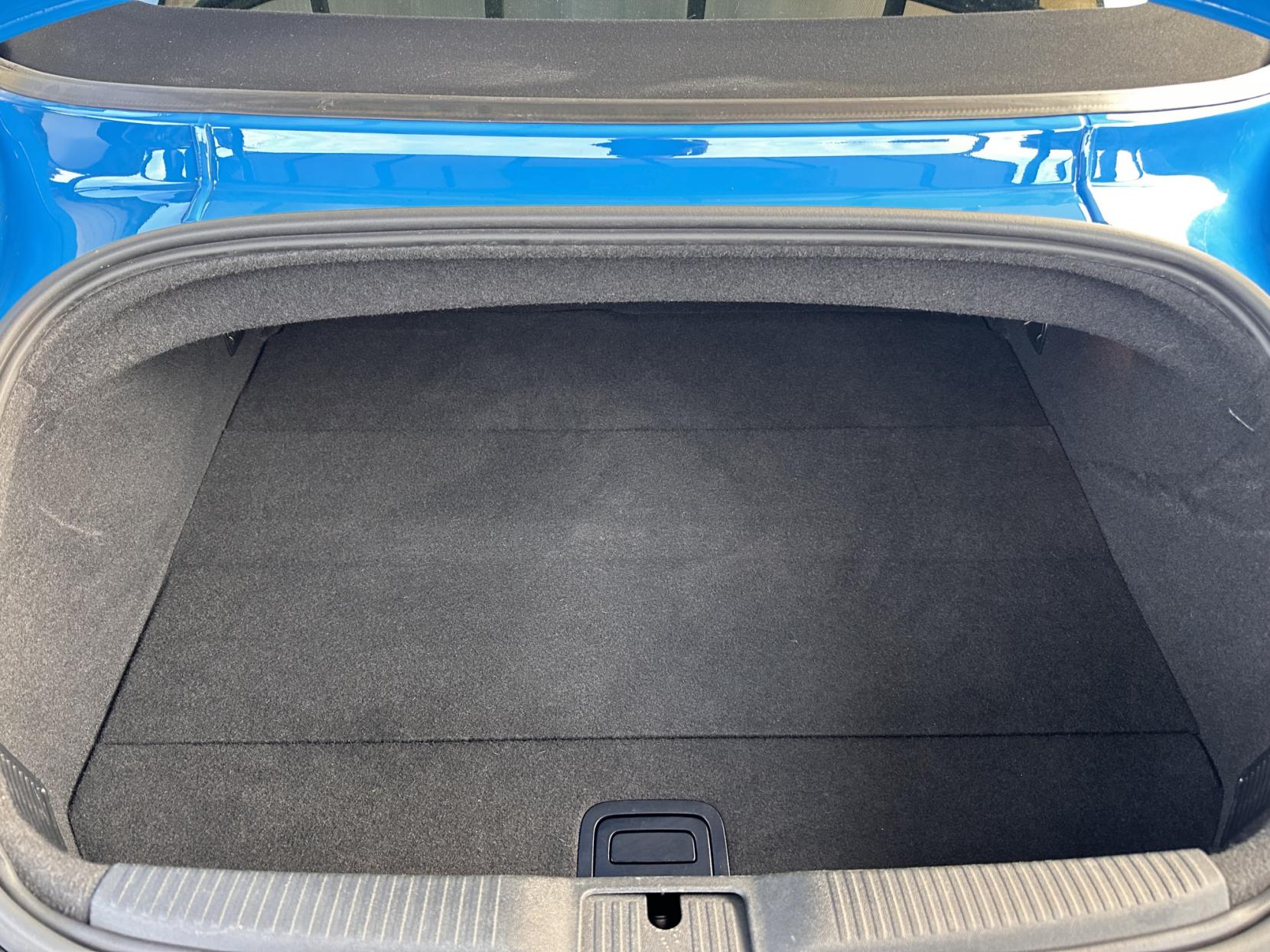 Audi TT 2.0 TFSI 40 Black Edition Roadster 2dr Petrol S Tronic Euro 6 (s/s) (197 ps)