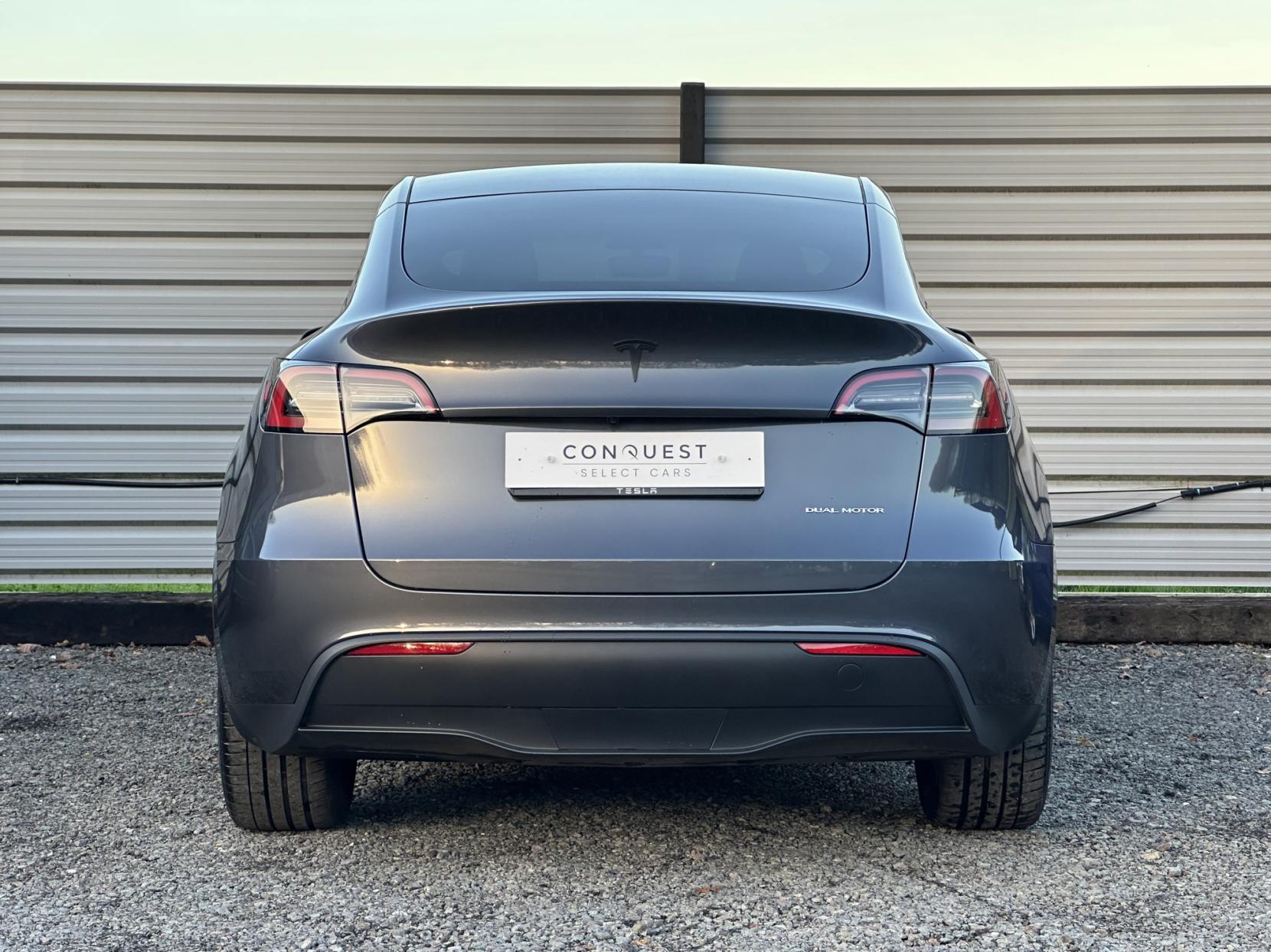 Tesla Model Y (Dual Motor) Long Range SUV 5dr Electric Auto 4WDE (384 bhp)