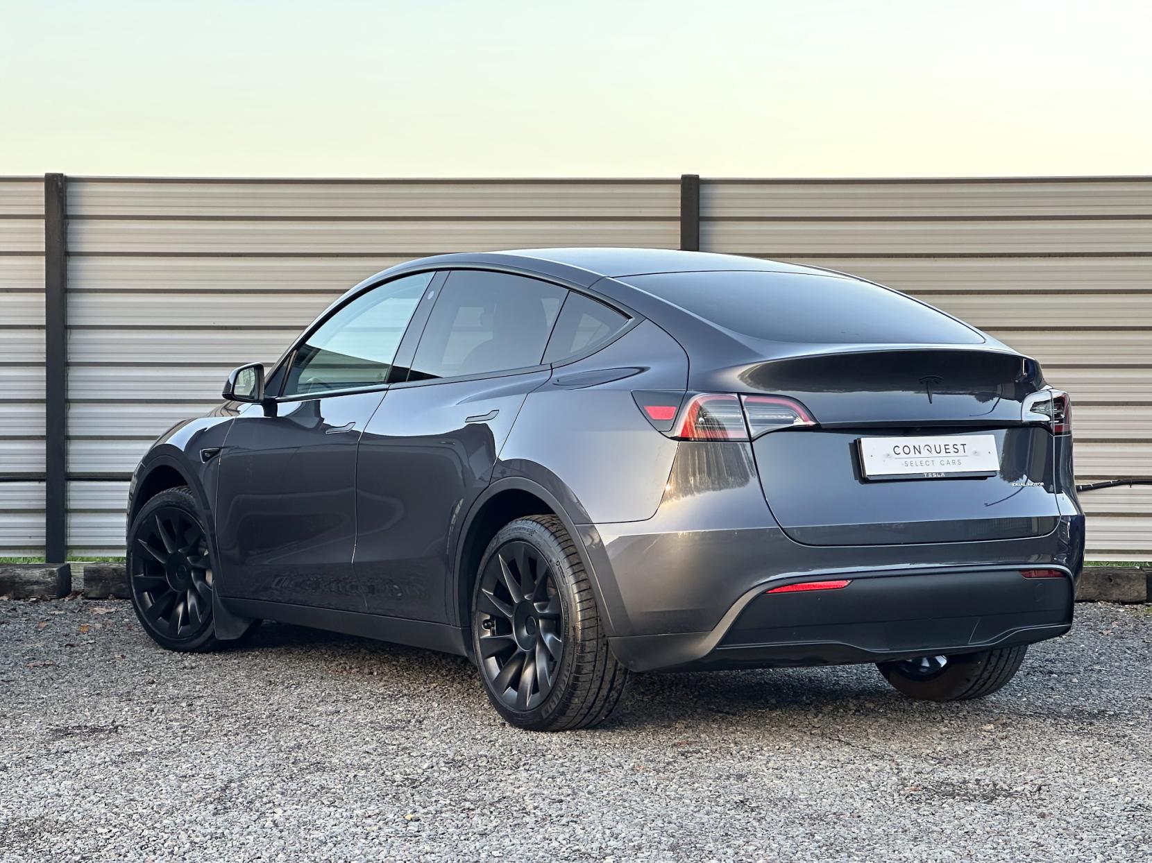 Tesla Model Y (Dual Motor) Long Range SUV 5dr Electric Auto 4WDE (384 bhp)