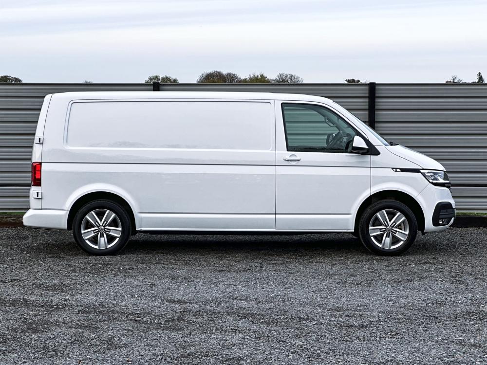 Volkswagen e-Transporter e 110 37.3kWh Advance Panel Van 5dr Electric Auto LWB (110 ps)