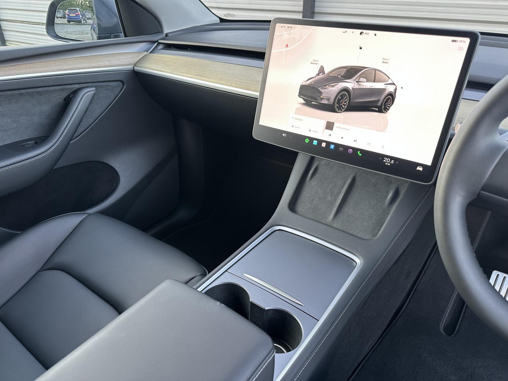 Tesla Model Y (Dual Motor) Performance SUV 5dr Electric Auto 4WDE (426 bhp)