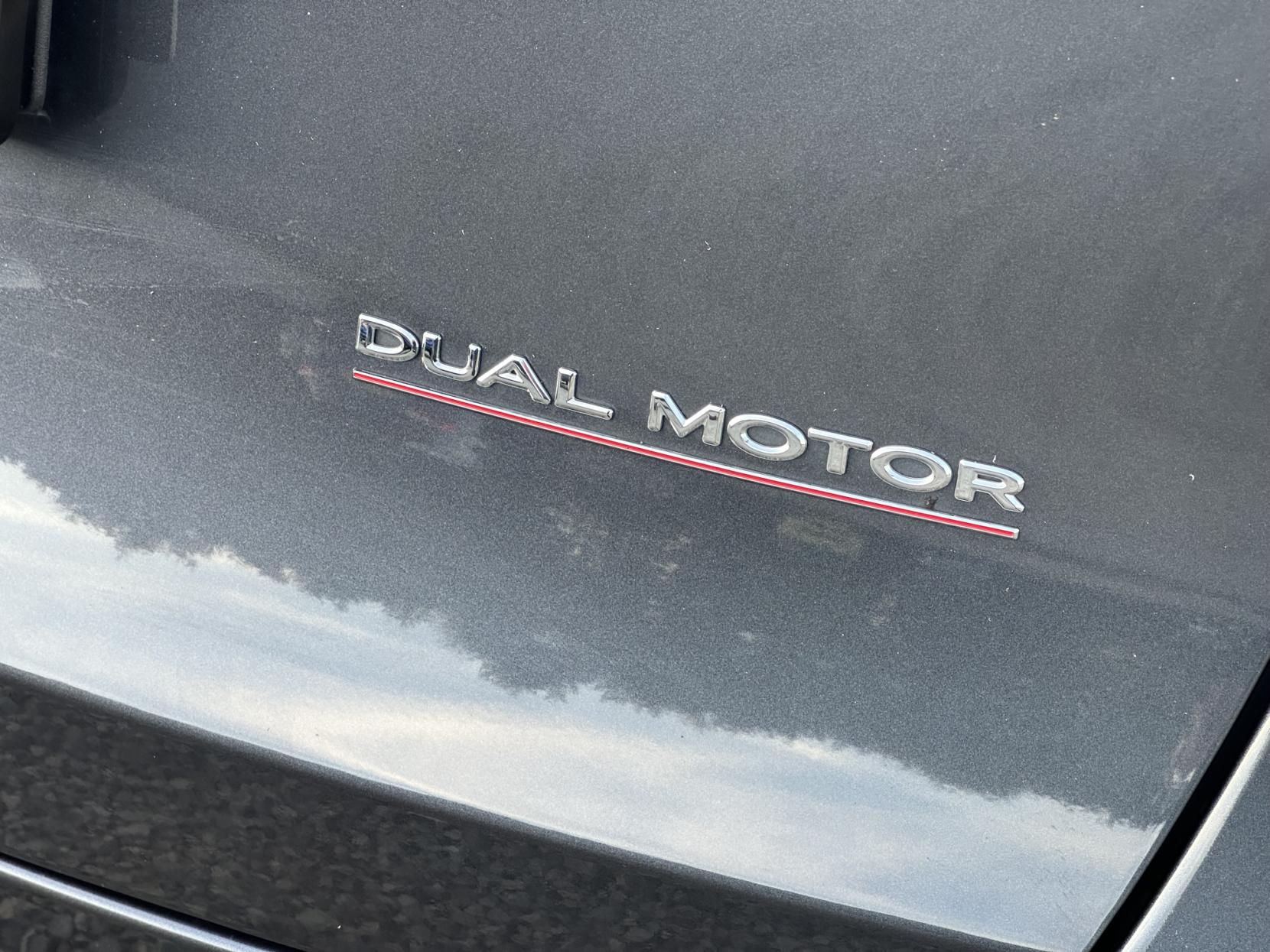 Tesla Model Y (Dual Motor) Performance SUV 5dr Electric Auto 4WDE (426 bhp)