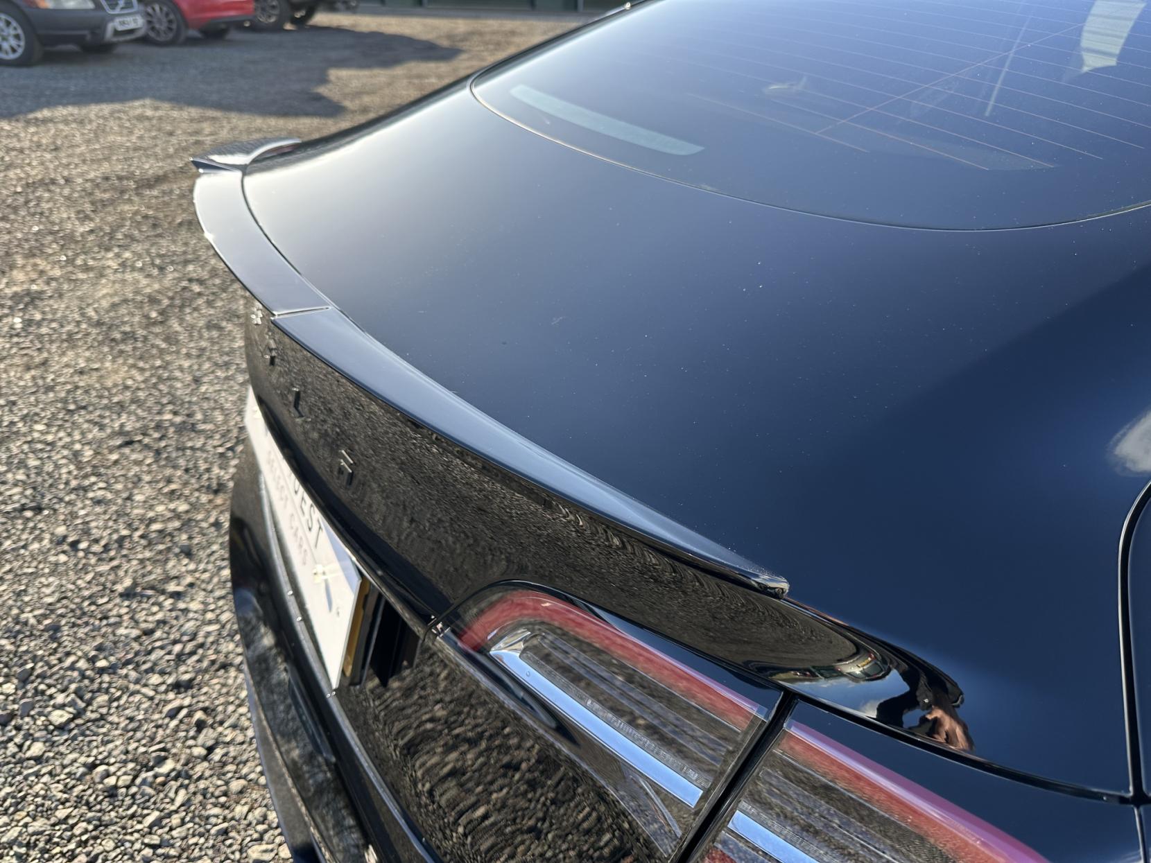 Tesla Model 3 Standard Range Plus Saloon 4dr Electric Auto RWD (241 bhp)