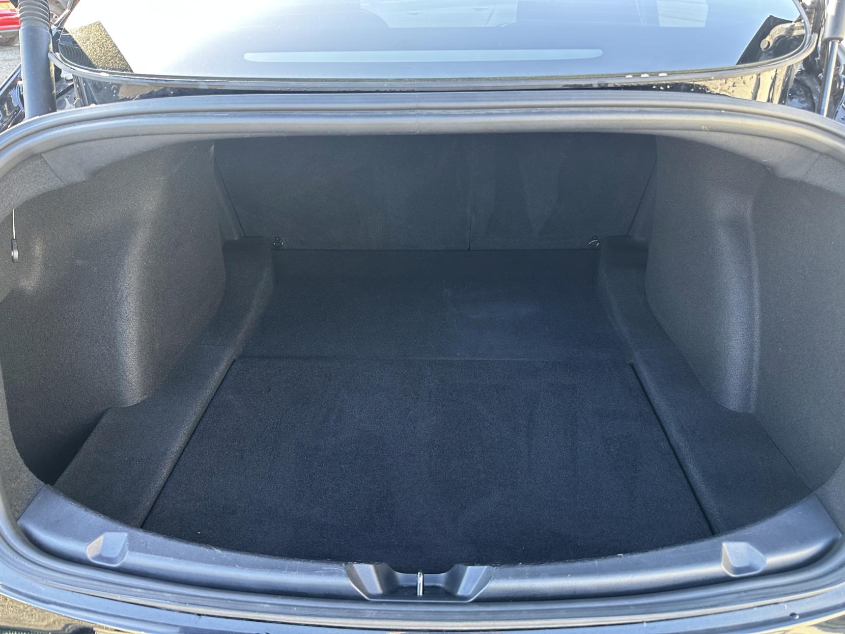 Tesla Model 3 Standard Range Plus Saloon 4dr Electric Auto RWD (241 bhp)