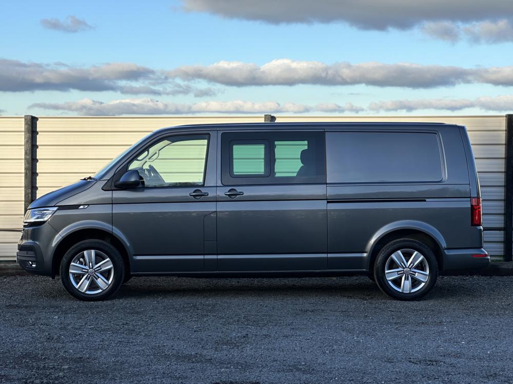 Volkswagen e-Transporter e 110 37.3kWh Advance Crew Van 5dr Electric Auto (110 ps)