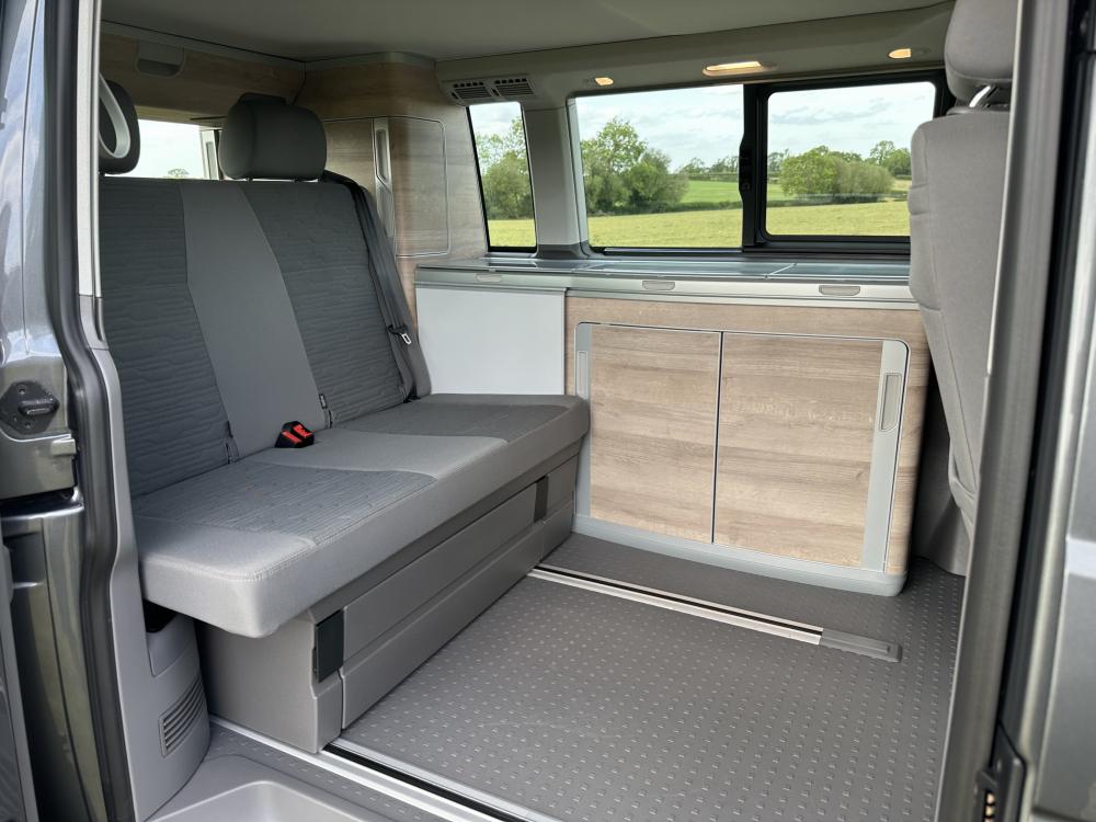 Volkswagen California 2.0 TDI Surf Camper 4dr Diesel DSG Euro 6 (s/s) (150 ps)