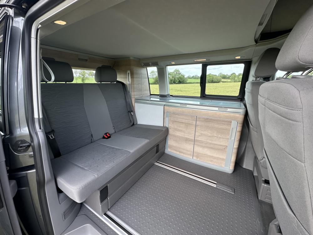 Volkswagen California 2.0 TDI Surf Camper 4dr Diesel DSG Euro 6 (s/s) (150 ps)