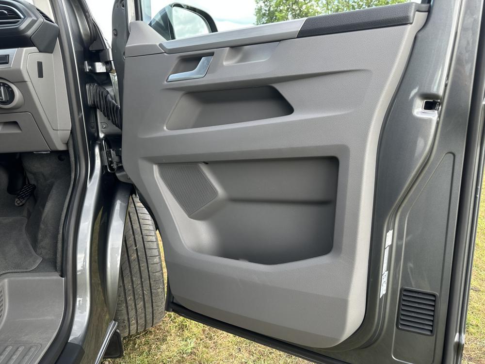 Volkswagen California 2.0 TDI Surf Camper 4dr Diesel DSG Euro 6 (s/s) (150 ps)