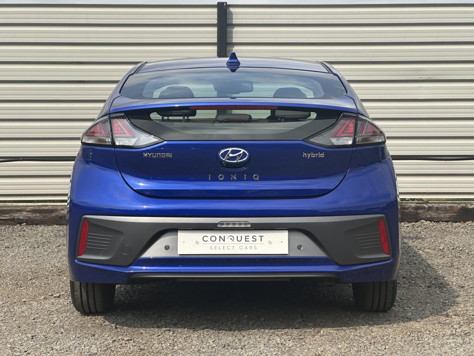 Hyundai IONIQ 1.6 h-GDi Premium Hatchback 5dr Petrol Hybrid DCT Euro 6 (s/s) (141 ps)