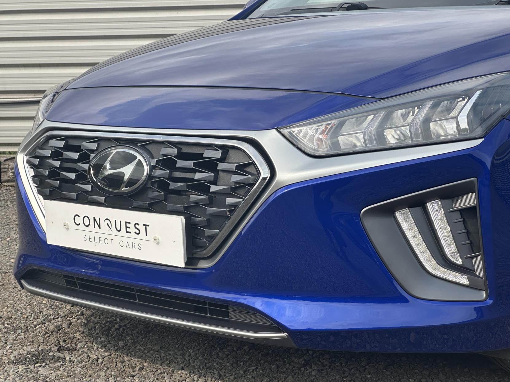 Hyundai IONIQ 1.6 h-GDi Premium Hatchback 5dr Petrol Hybrid DCT Euro 6 (s/s) (141 ps)