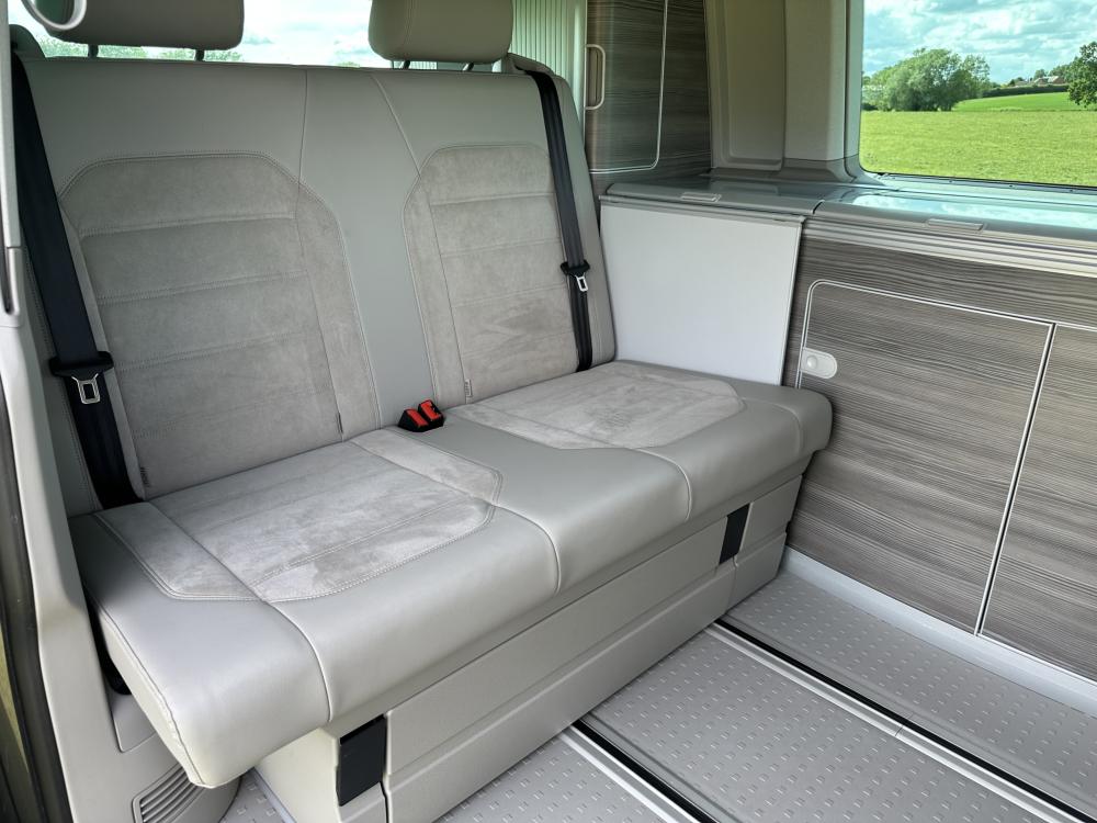 Volkswagen California 2.0 TDI BlueMotion Tech Ocean Camper 4dr Diesel DSG Euro 6 (s/s) (150 ps)